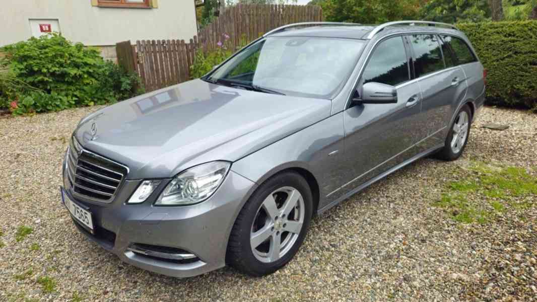 Mercedes-Benz Třídy E 3,0 E350 4matic Combi - foto 1