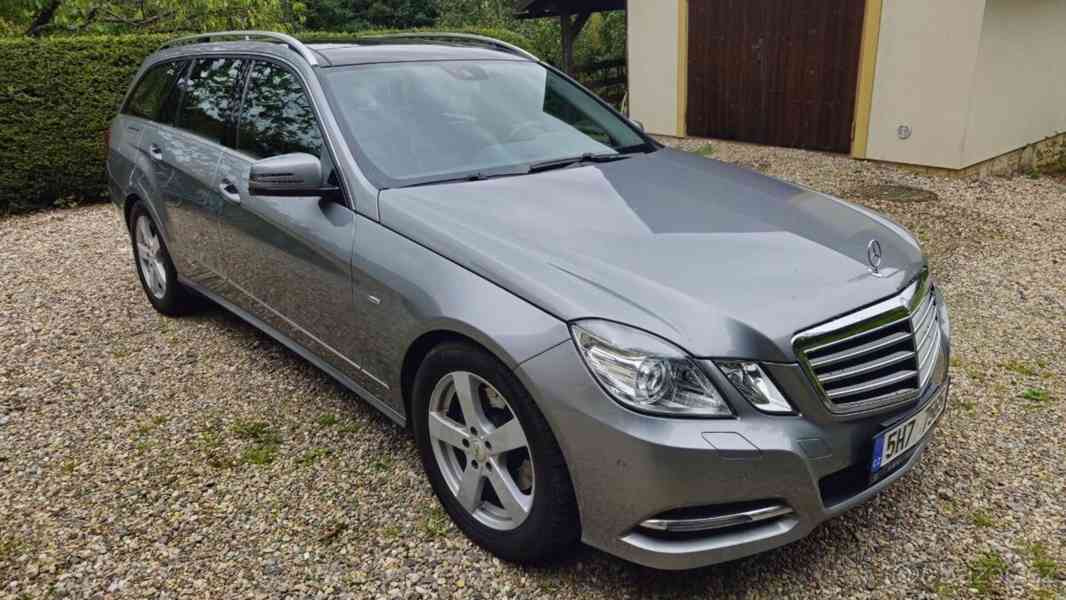 Mercedes-Benz Třídy E 3,0   E350 4matic Combi - foto 6