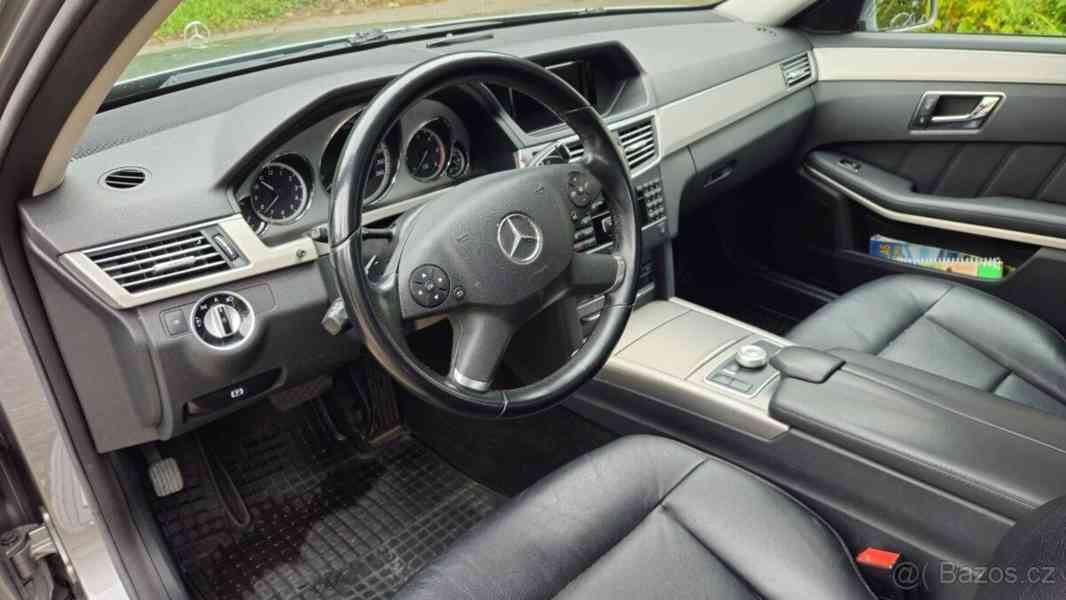 Mercedes-Benz Třídy E 3,0   E350 4matic Combi - foto 7
