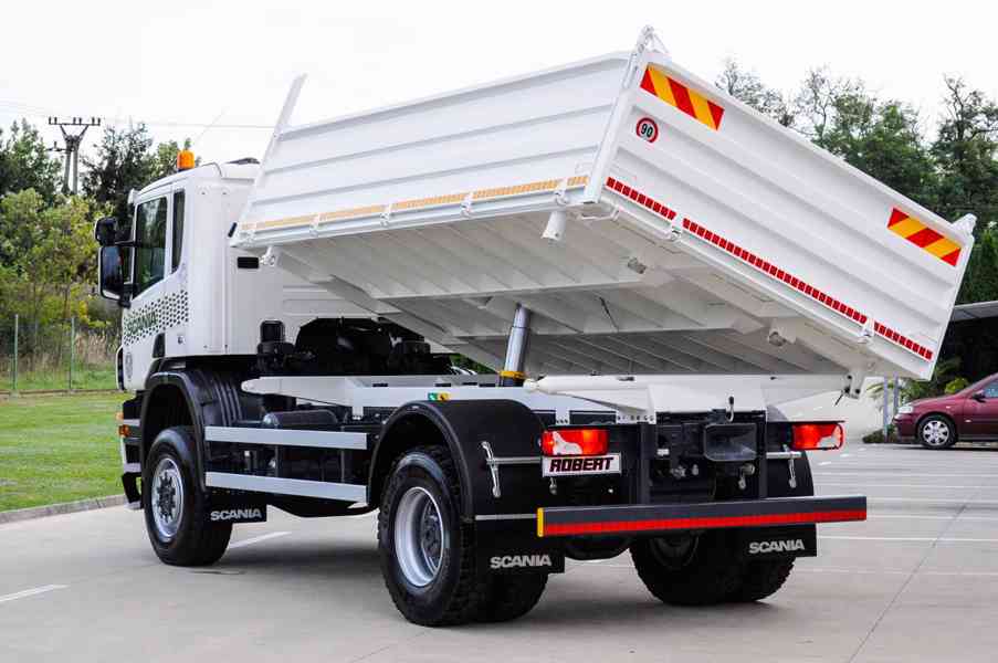 SCANIA P440 4X4 TŘÍSTRANNÝ SKLÁPĚČ / VYKLÁPĚČ 53.000KM EU5 - foto 97