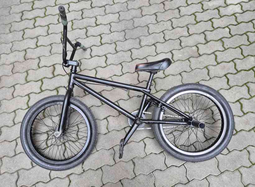 dětské kolo BTwin BMX 20" (9–14 let) - foto 2