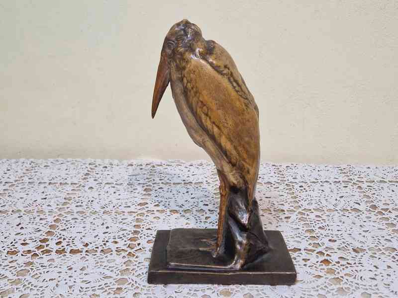 Krásná keramická plastika pták Marabu VDK Bechyně - foto 4