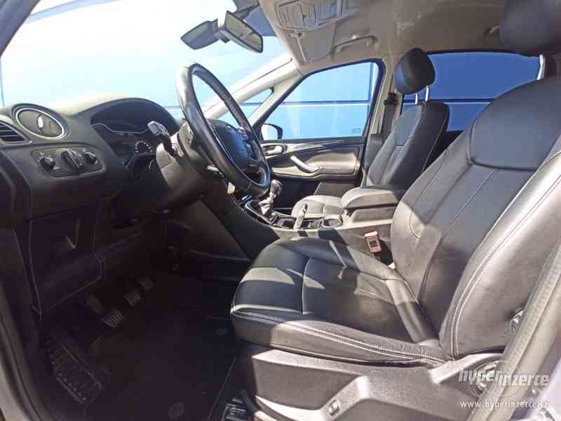 Ford S-MAX Titanium 7 míst, Navi, Kůže - foto 7