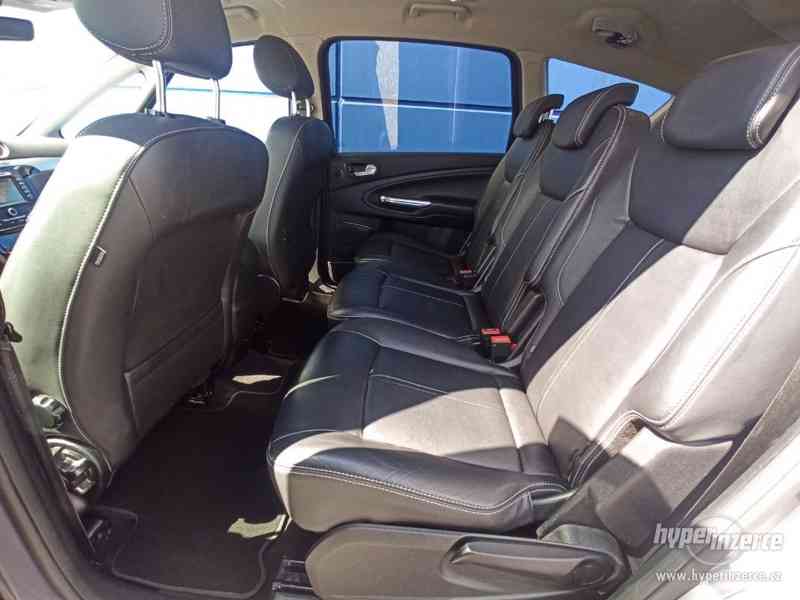 Ford S-MAX Titanium 7 míst, Navi, Kůže - foto 8