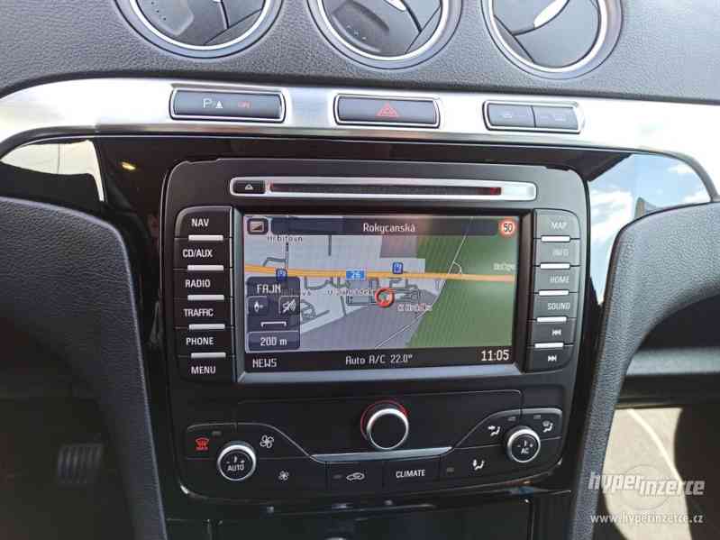 Ford S-MAX Titanium 7 míst, Navi, Kůže - foto 9