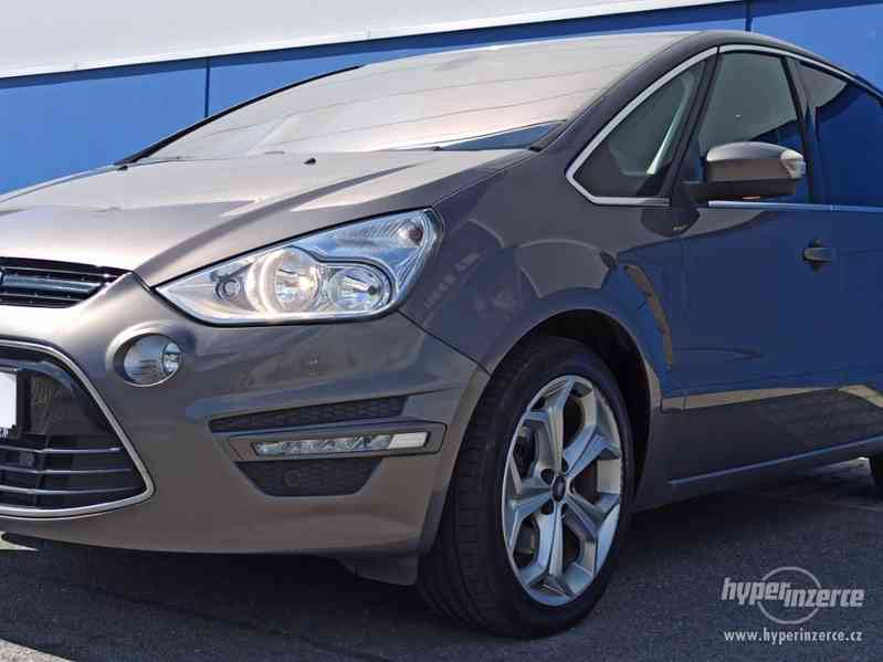Ford S-MAX Titanium 7 míst, Navi, Kůže - foto 12