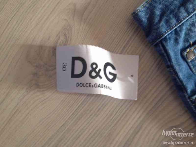 Krásné nové jeansy značky Dolce&Gabbana - foto 2