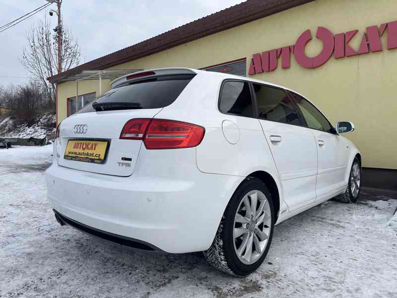 Audi A3 1.8 TFSI 118kW S-line/Bi-xenon - foto 3