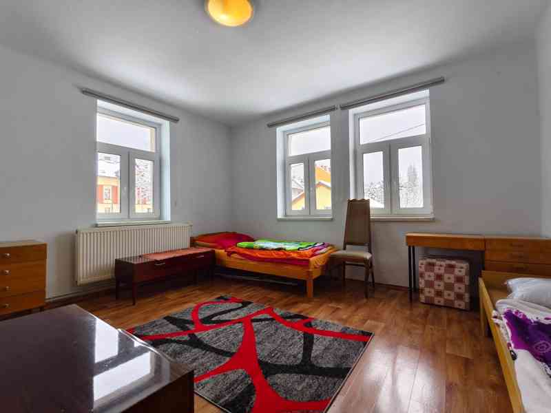 Ubytování pro 6-8 osob, 3+1, 70m2, Jablonec (ul. Zlatá) - foto 5