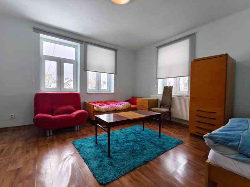 Ubytování pro 6-8 osob, 3+1, 70m2, Jablonec (ul. Zlatá) - foto 7