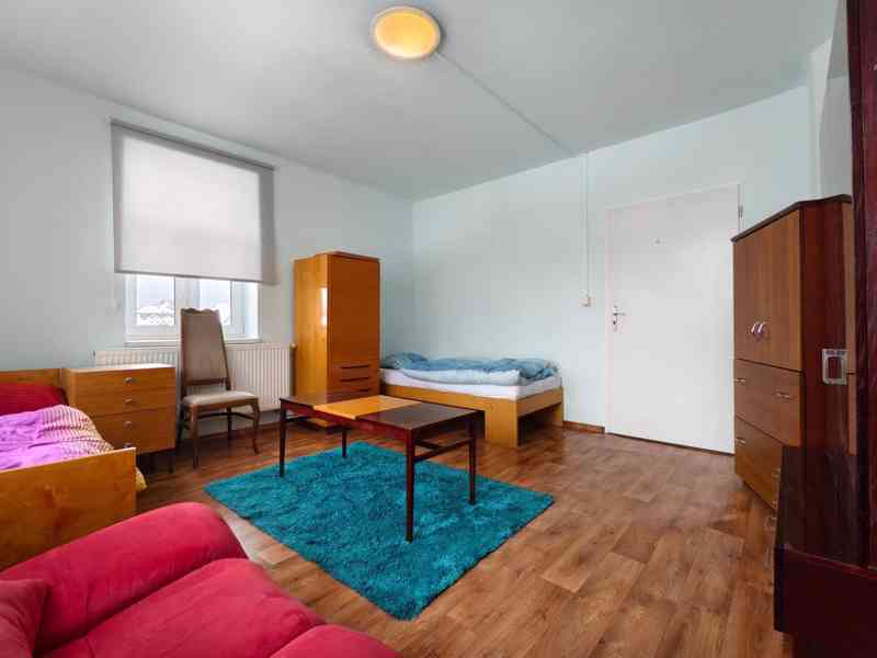 Ubytování pro 6-8 osob, 3+1, 70m2, Jablonec (ul. Zlatá) - foto 8