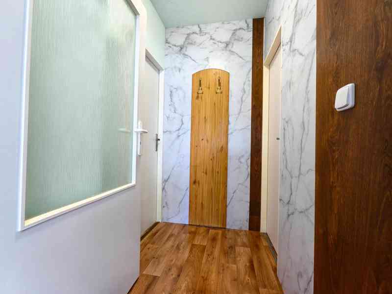 Ubytování pro 6-8 osob, 3+1, 70m2, Jablonec (ul. Zlatá) - foto 12