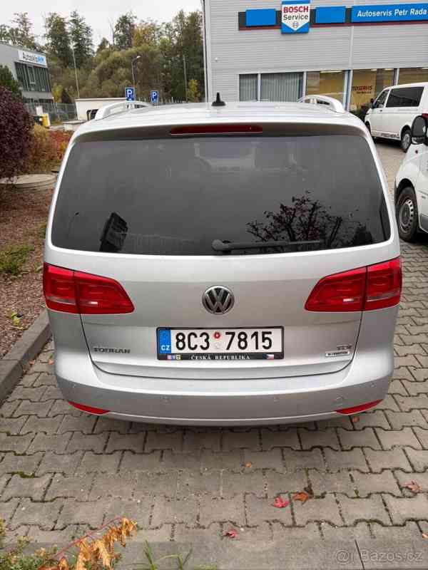 Volkswagen Touran 1,6   Prodam - foto 2