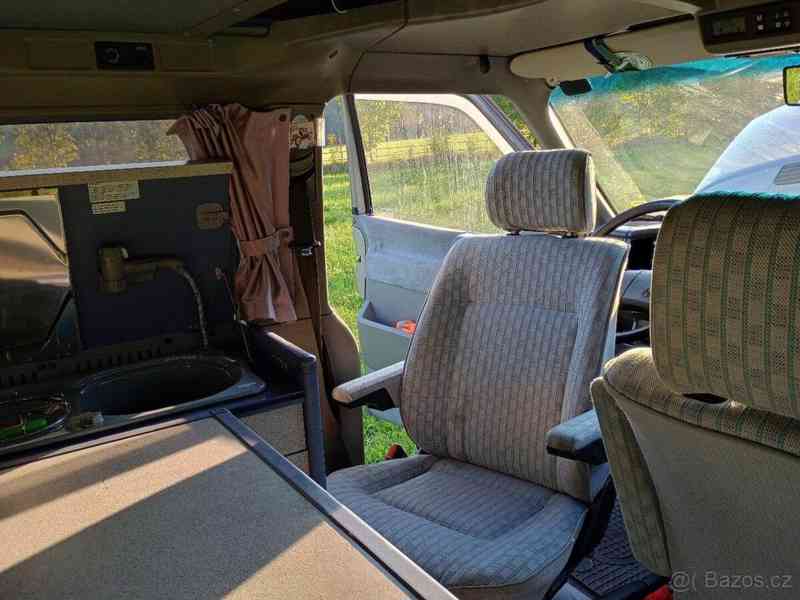 Volkswagen Transporter 2,5   California, Westfalia, obytný - foto 16