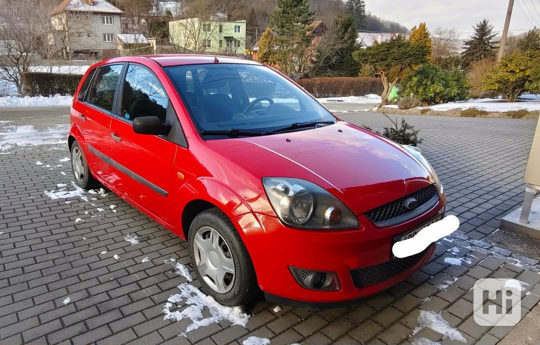 Ford Fiesta 1.3 - foto 1
