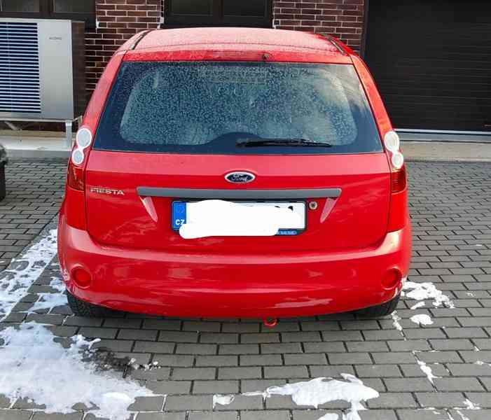 Ford Fiesta 1.3 - foto 2