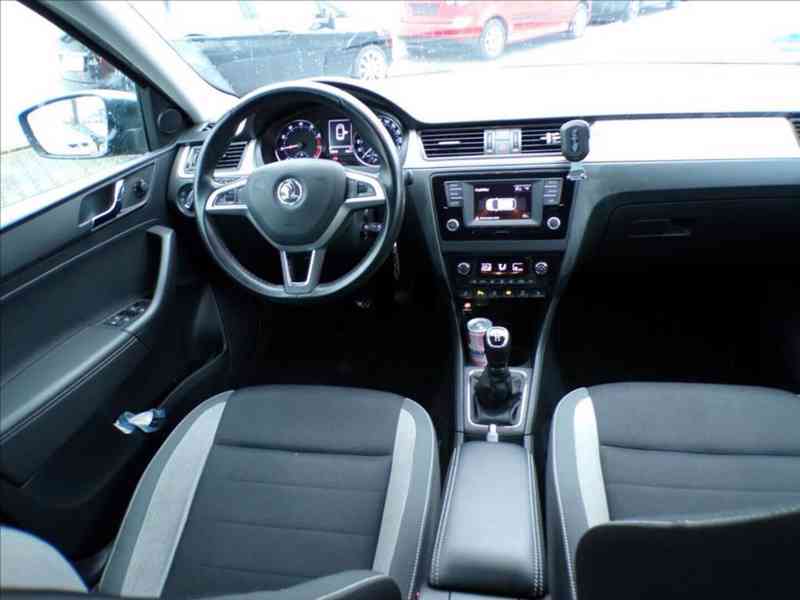 Škoda Rapid 1,2 TSI SPACEBACK - foto 5