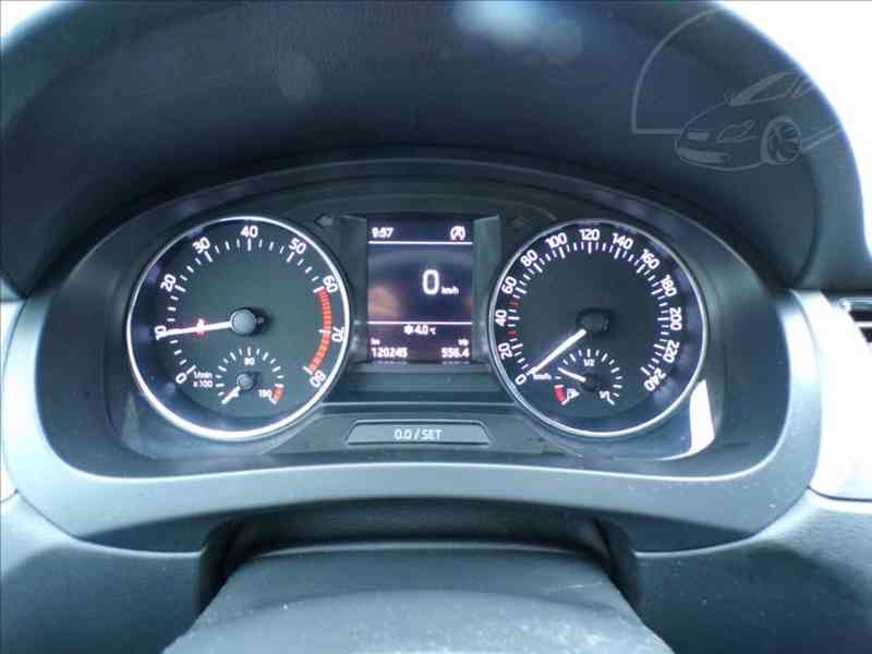 Škoda Rapid 1,2 TSI SPACEBACK - foto 6
