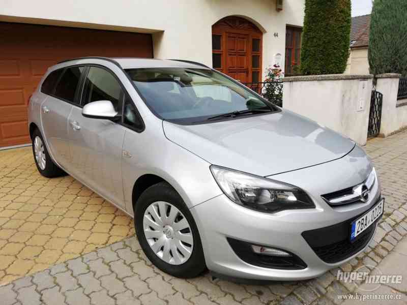 OPEL ASTRA 1,6 CDTI kombi 2015 - foto 1