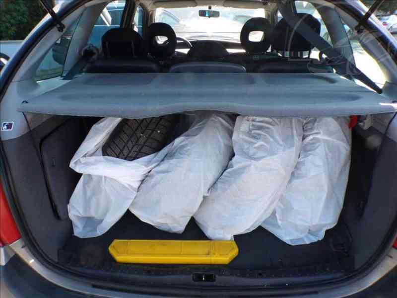 Citroën Xsara Picasso 1,8 16V TAŽNÉ ZAŘÍZENÍ - foto 9