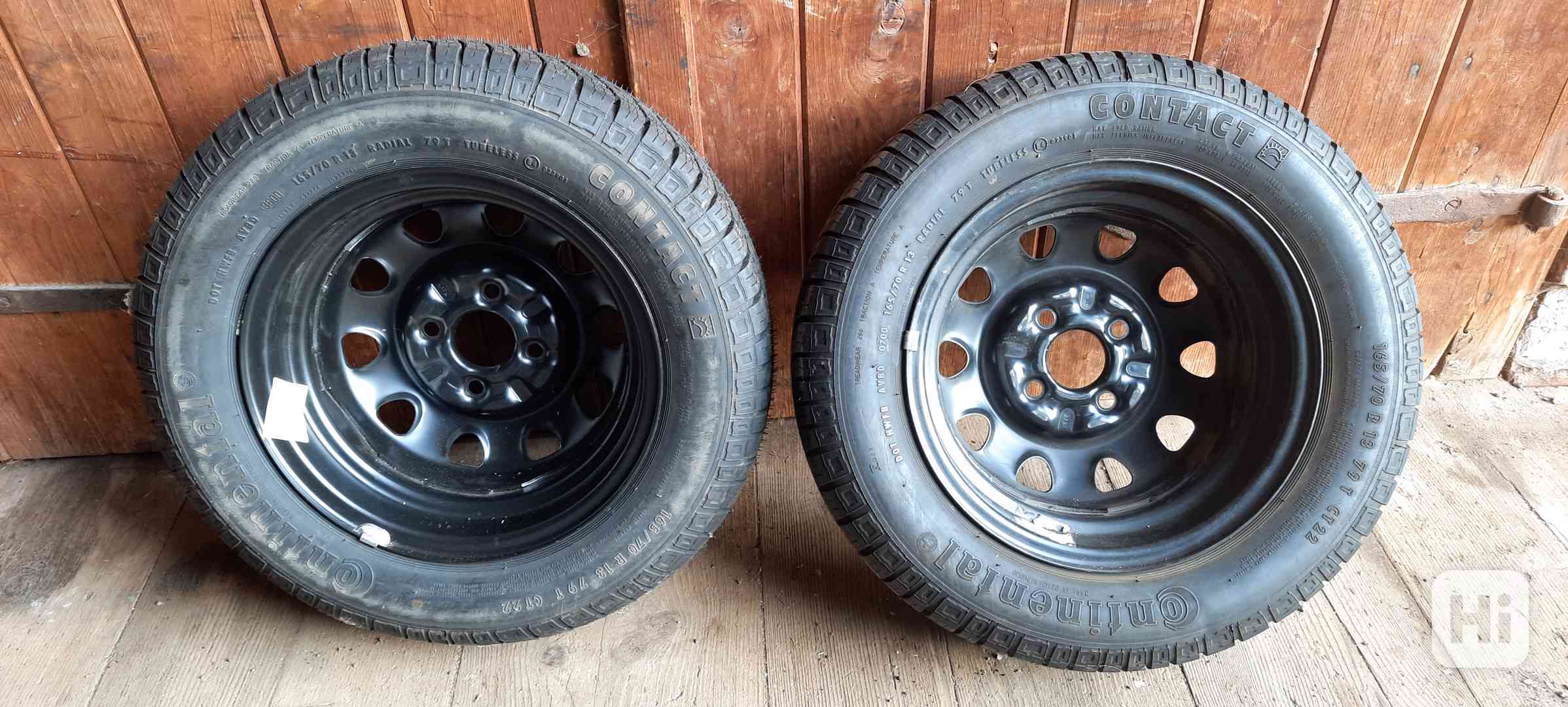 1 nové a 1 zánovní kolo z Felicie - foto 1