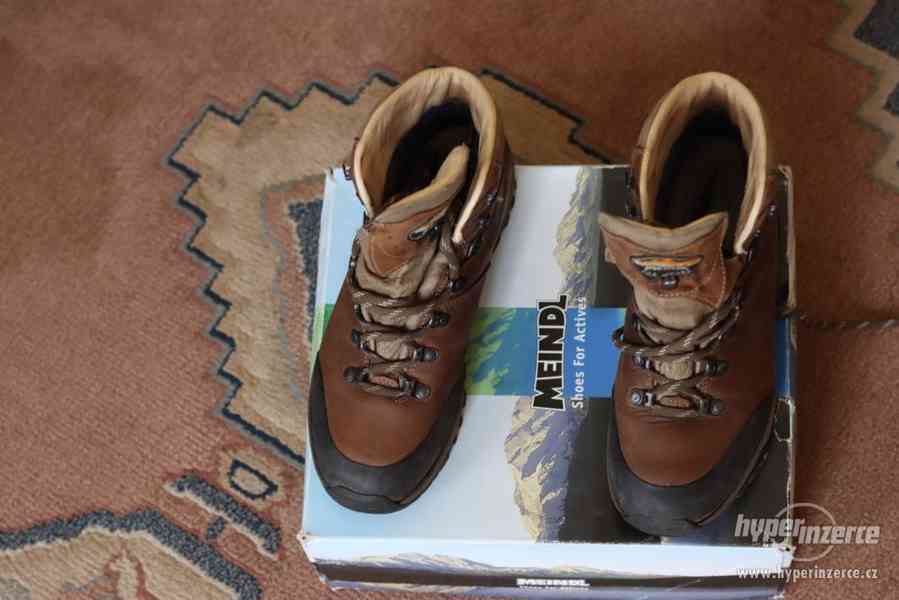 Trekové boty MEINDL velikost 7,5 - foto 1