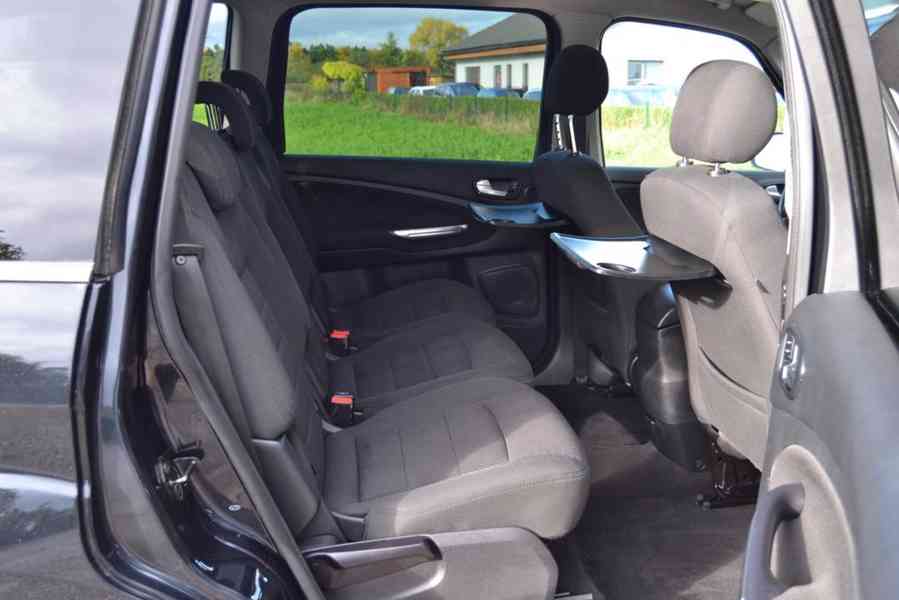 Ford Galaxy 2.0 TDCI 103kW Titanium Panorama 7 míst - foto 14