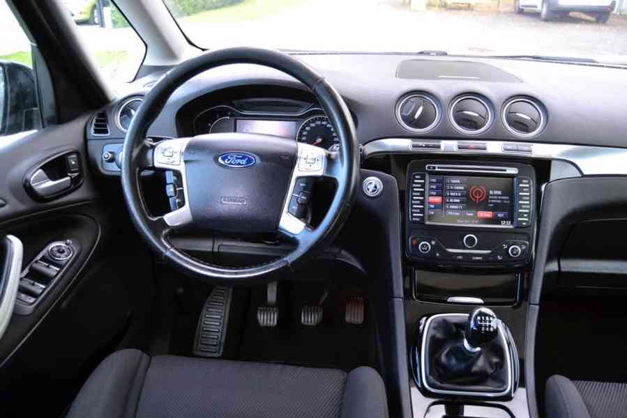 Ford Galaxy 2.0 TDCI 103kW Titanium Panorama 7 míst - foto 6