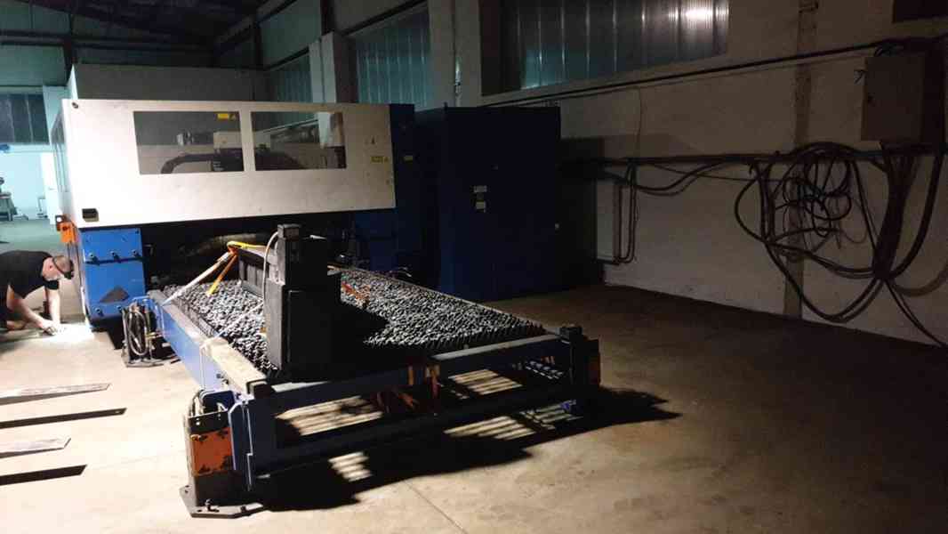 CO2 laser Trumpf TruMatic L 3030 - foto 3