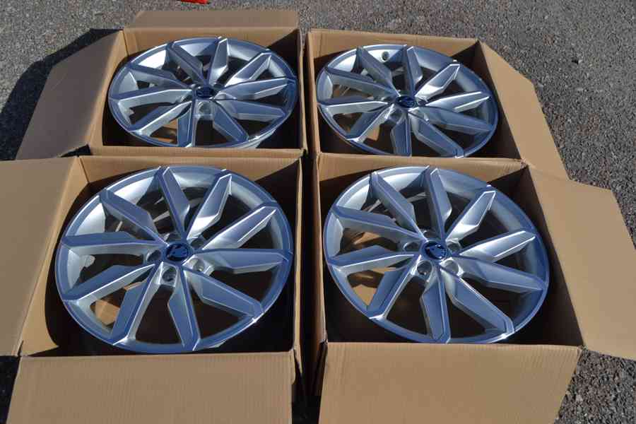 Š.Scala/Kamiq.S.Arona, VW Taigo - 18 NOVÉ orig.Alu disky - - foto 25