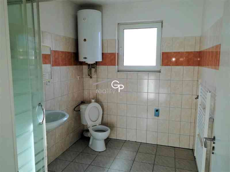 Pronájem 2+kk s ter., ul. Větrná, Vráto u ČB - foto 6