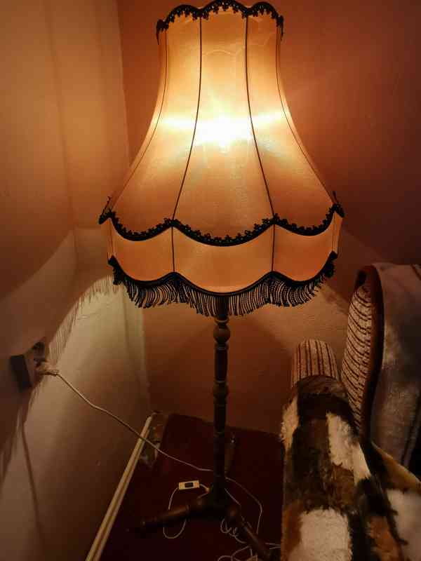 Starší obývací stěna + peřiňák - foto 8