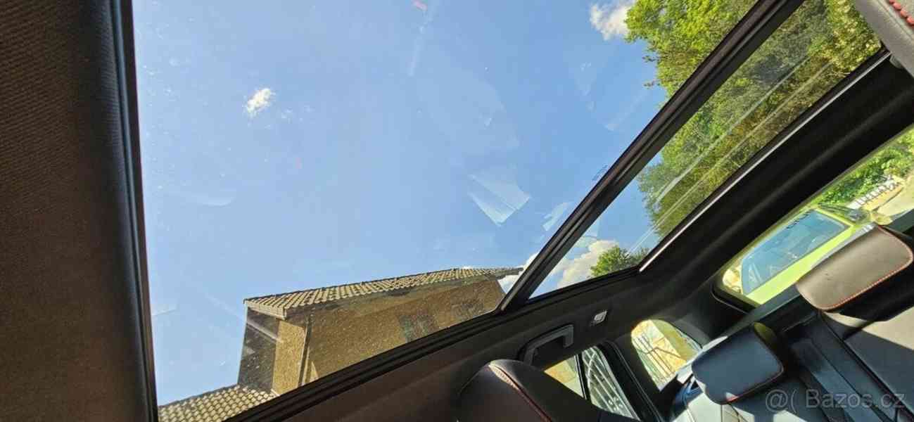 Škoda Octavia 2,0 - foto 8
