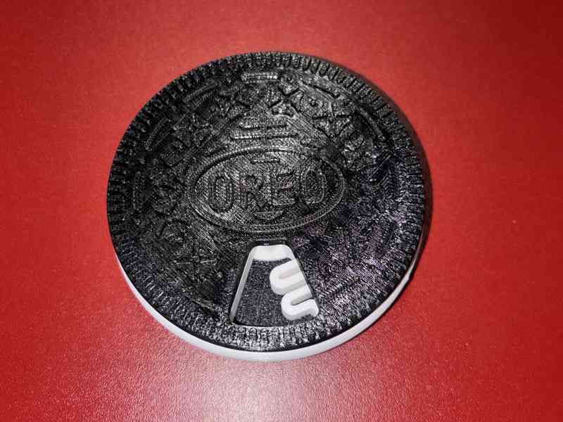 Lékovka ve tvaru sušenky OREO - foto 3