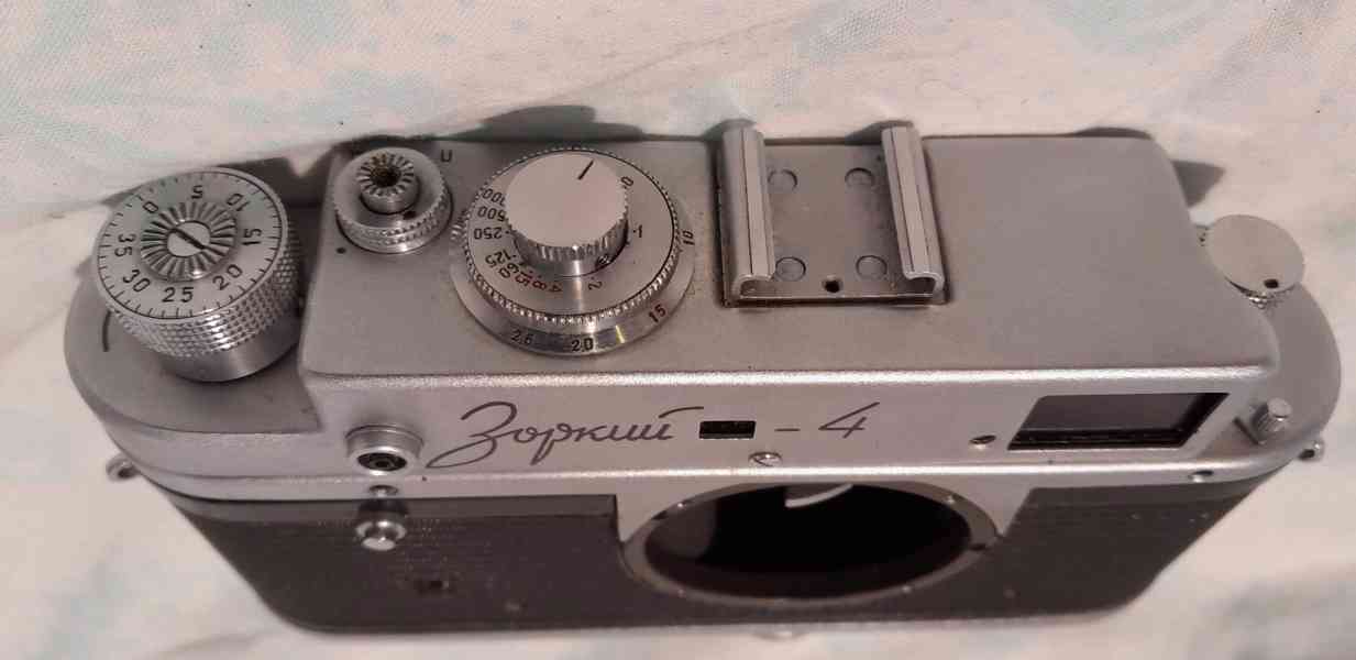 Zorki-4 (Leica style) + druhé tělo na náhradní díly (USSR) - foto 6