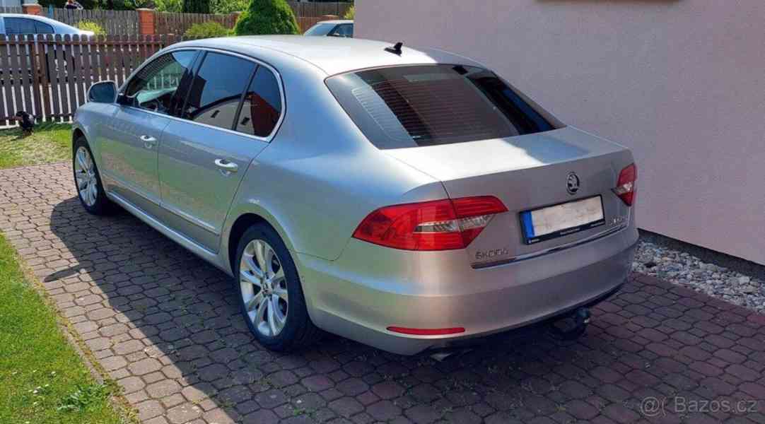 Škoda Superb 2,0   TDi 103kw CFFB - foto 10