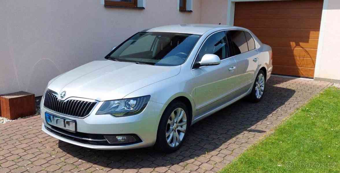 Škoda Superb 2,0   TDi 103kw CFFB - foto 9