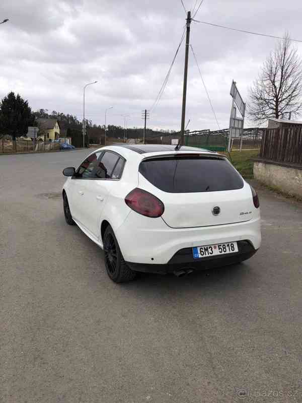 Fiat Bravo 1,4   Prodám Fiat Bravo - foto 4