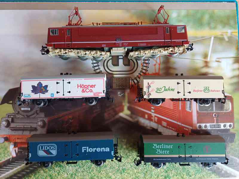 Výroční set BTTB.  Funkční - foto 1