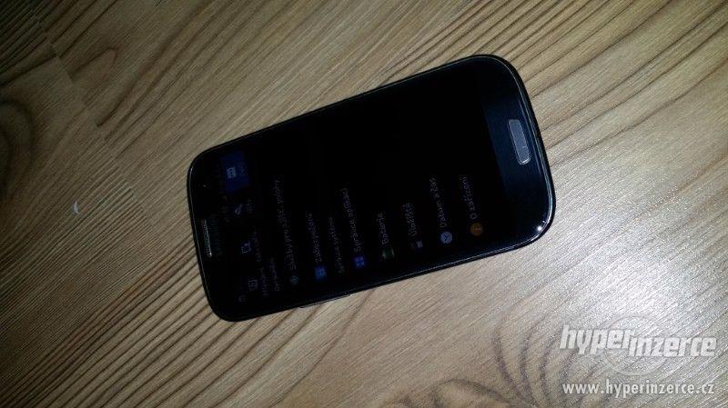 Mobilní telefon Samsung Galaxy SIII (i9300) - foto 3