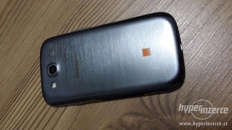 Mobilní telefon Samsung Galaxy SIII (i9300) - foto 4