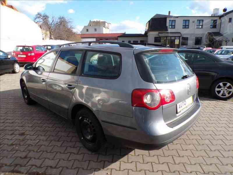 Volkswagen Passat 1,9 TDI - foto 3