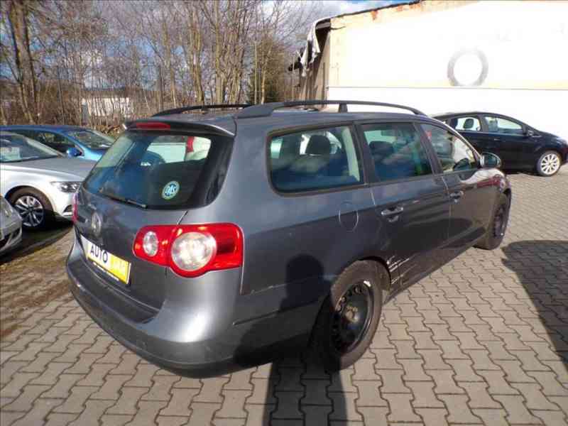 Volkswagen Passat 1,9 TDI - foto 4