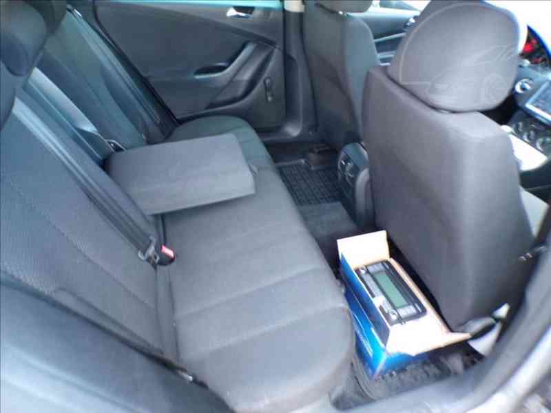 Volkswagen Passat 1,9 TDI - foto 10