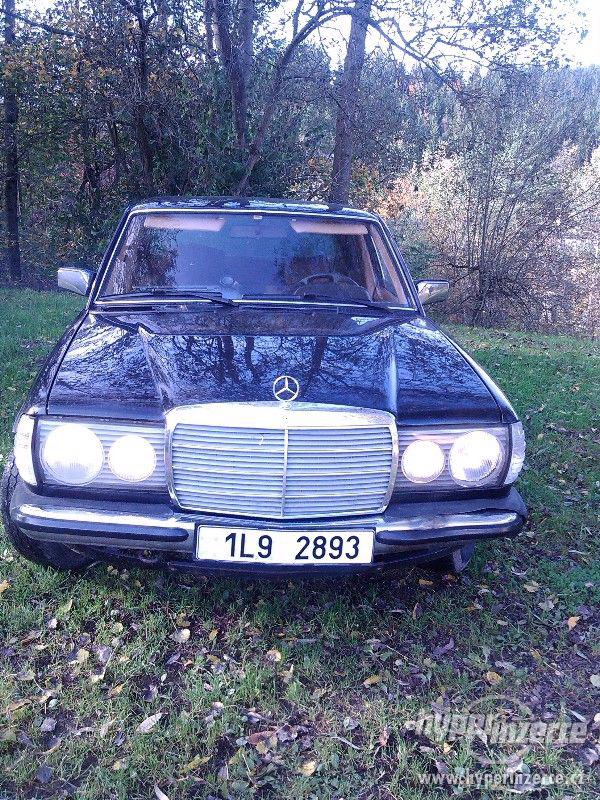 Mercedes Benz W123 - foto 1