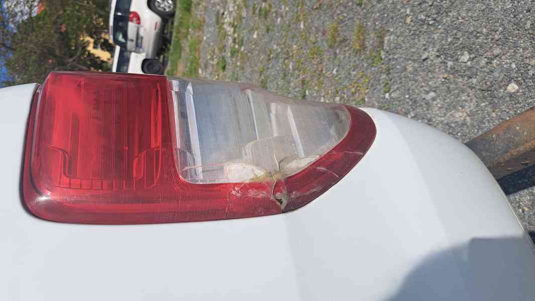 Ford Ranger Double cab 2.2 4x4 - foto 11