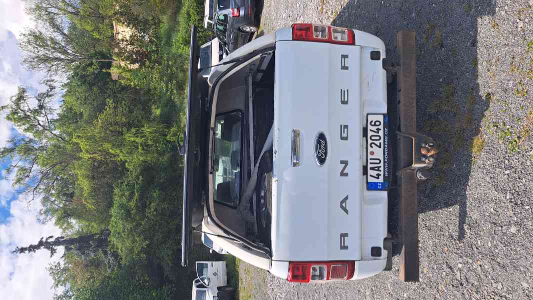Ford Ranger Double cab 2.2 4x4 - foto 5