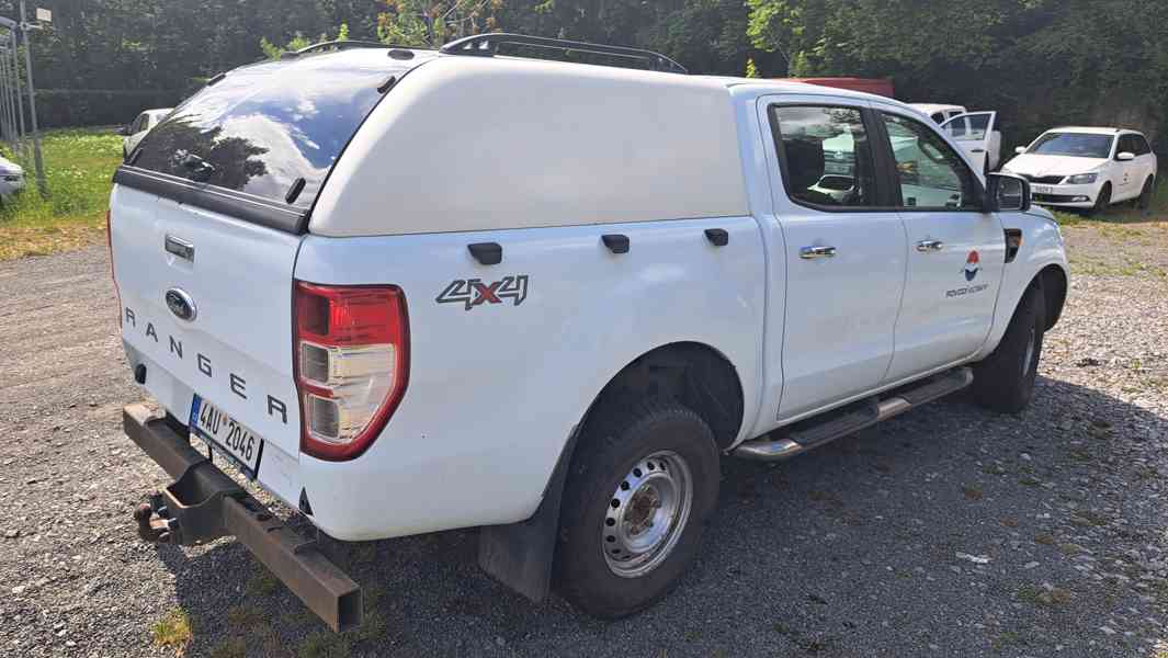 Ford Ranger Double cab 2.2 4x4 - foto 4
