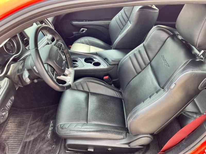 Dodge Challenger 6,4   SRT - foto 3
