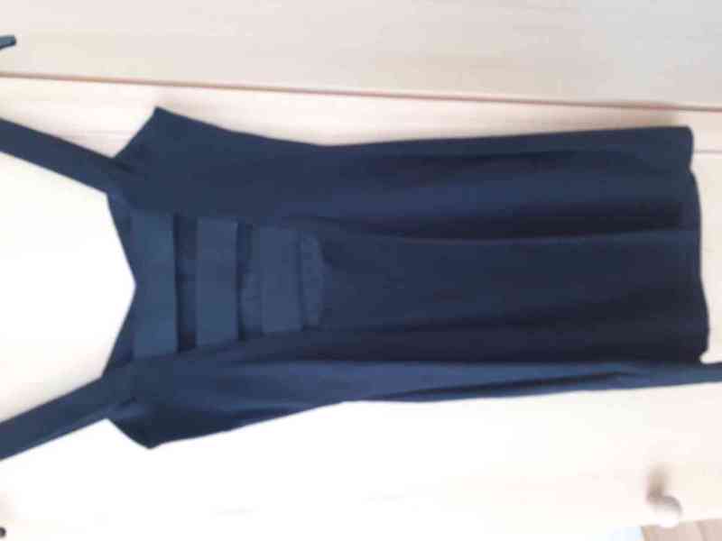 Krásné černé letní šaty s odhalenými zády (pásky) - foto 4